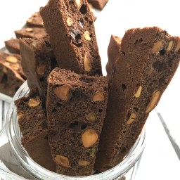 Chocolate Pistachio Cantucci